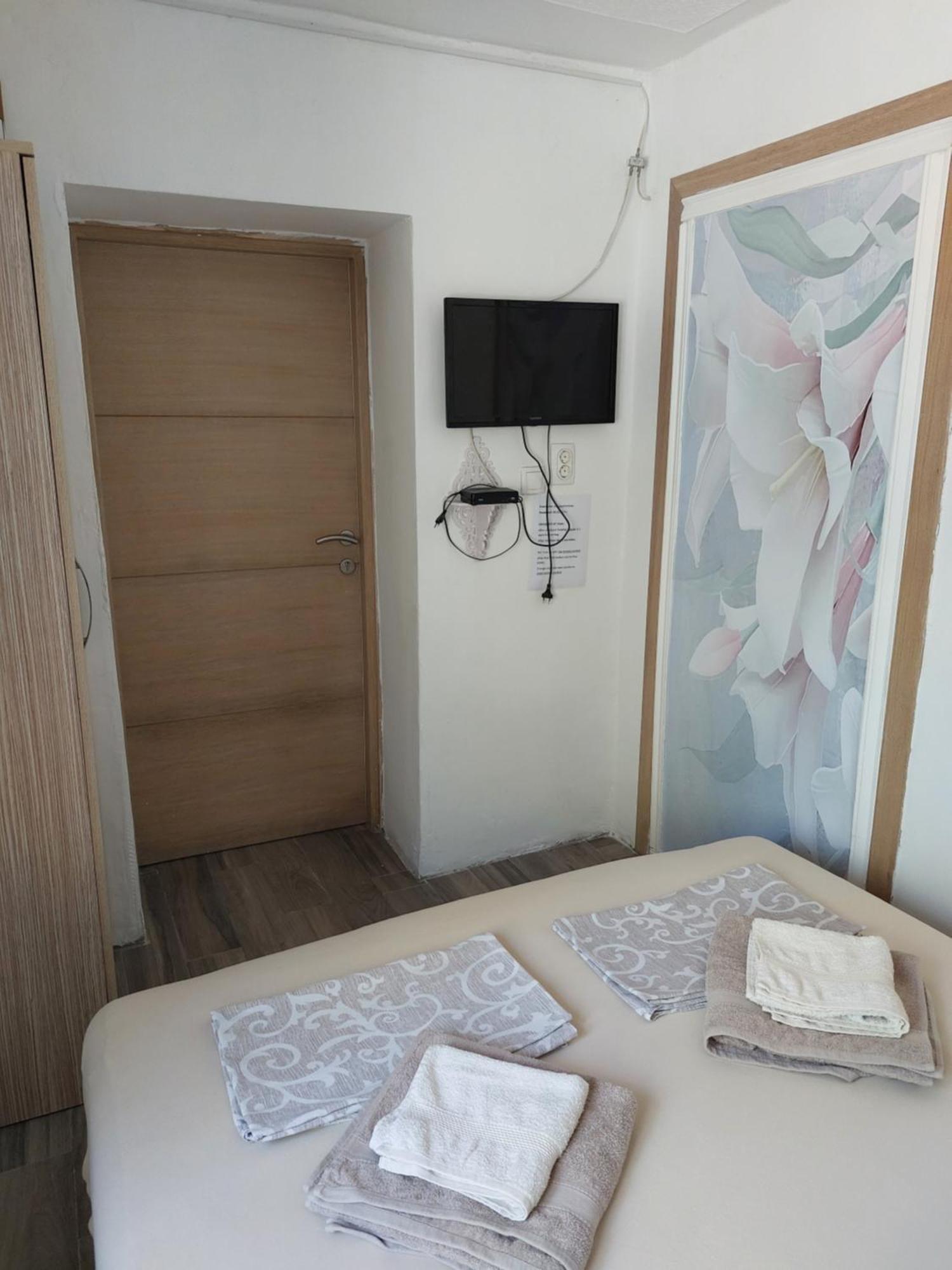 Vicky 1 Apartment Kotor Exterior photo